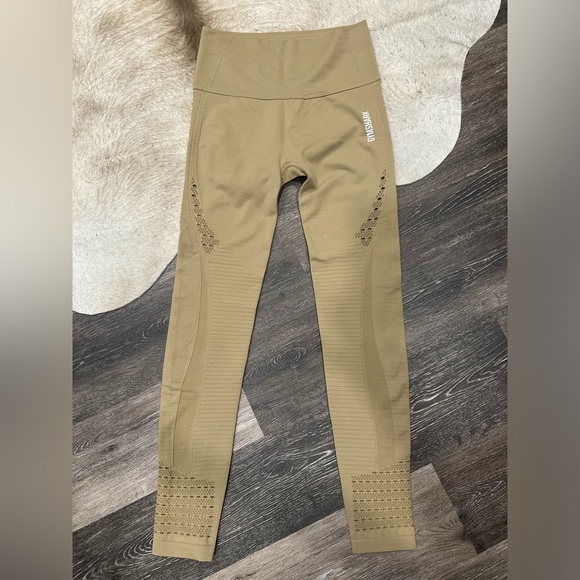 Gymshark ENERGY SEAMLESS LEGGINGS Biscotti Brown Size Small Women Gym Workout - Picture 3 of 9